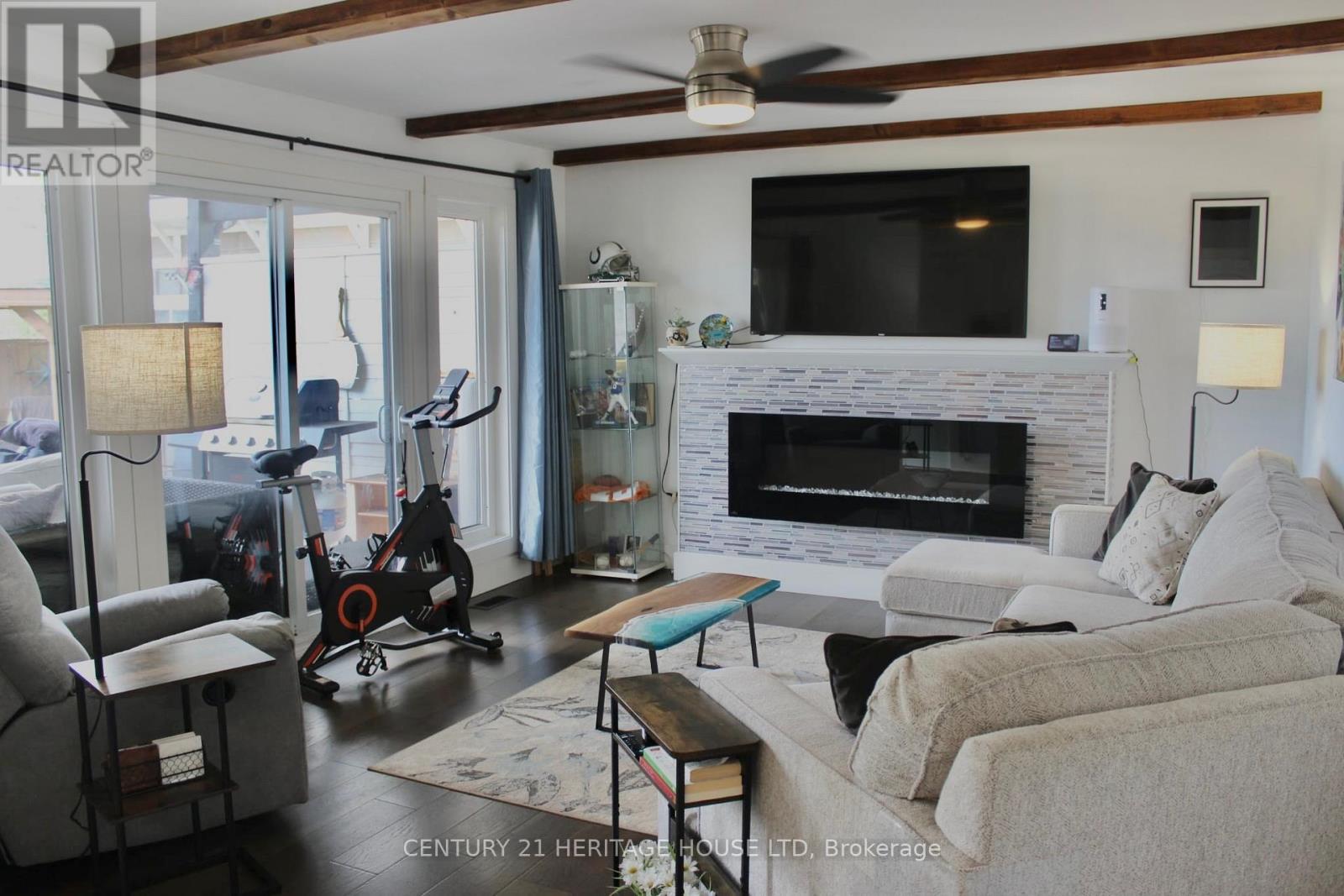 6958 Sunset Road, Central Elgin, Ontario  N5P 3S8 - Photo 7 - X12338415