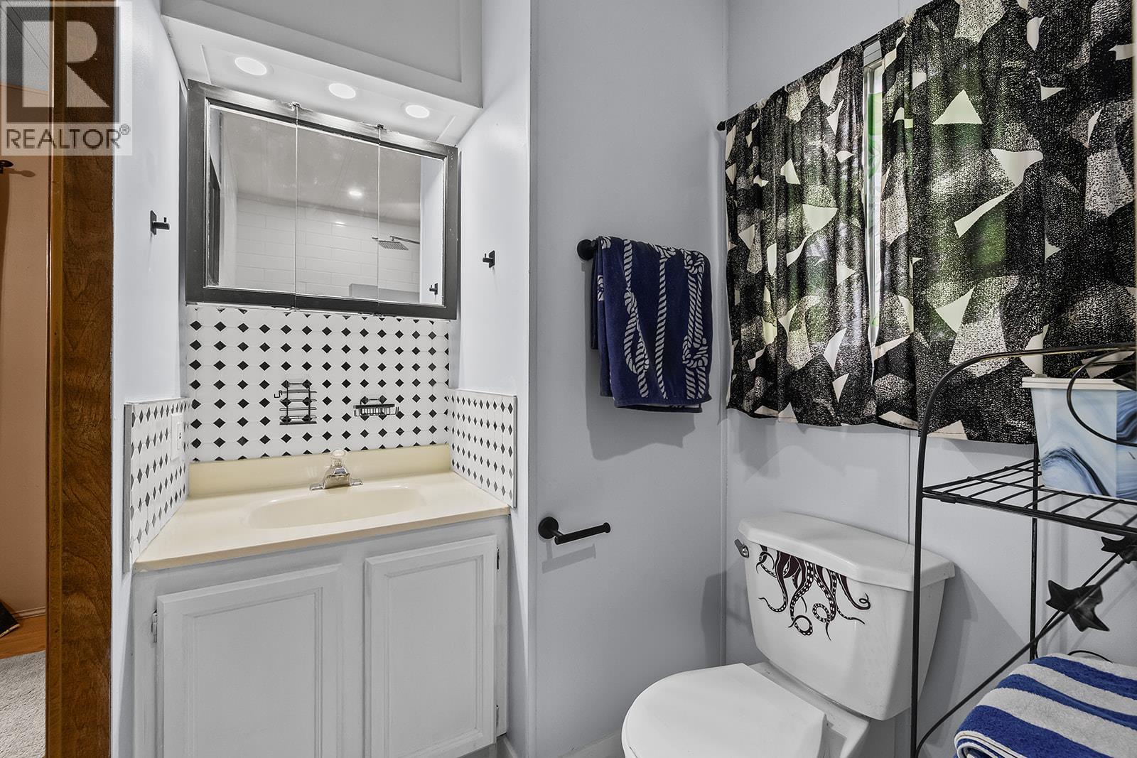 720 Commonwealth Road Unit# 90 Kelowna Photo 37