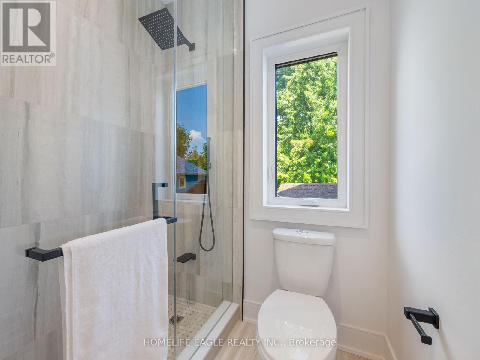 1242 Killarney Beach Road, Innisfil, Ontario L0L 1W0 - Photo 21 - N12542966