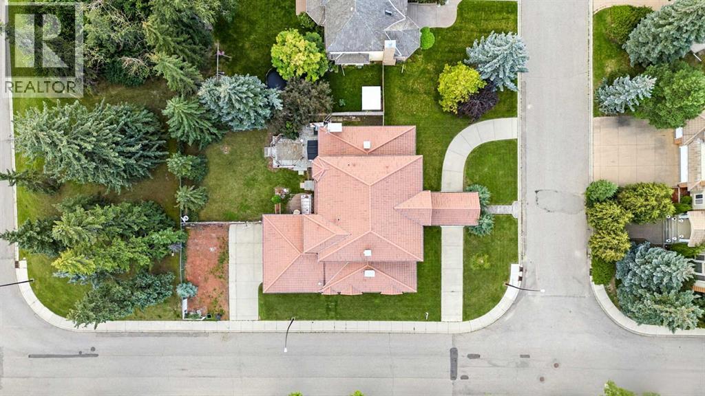 105 Patton Court Sw, Calgary, Alberta  T2V 5G3 - Photo 8 - A2248349