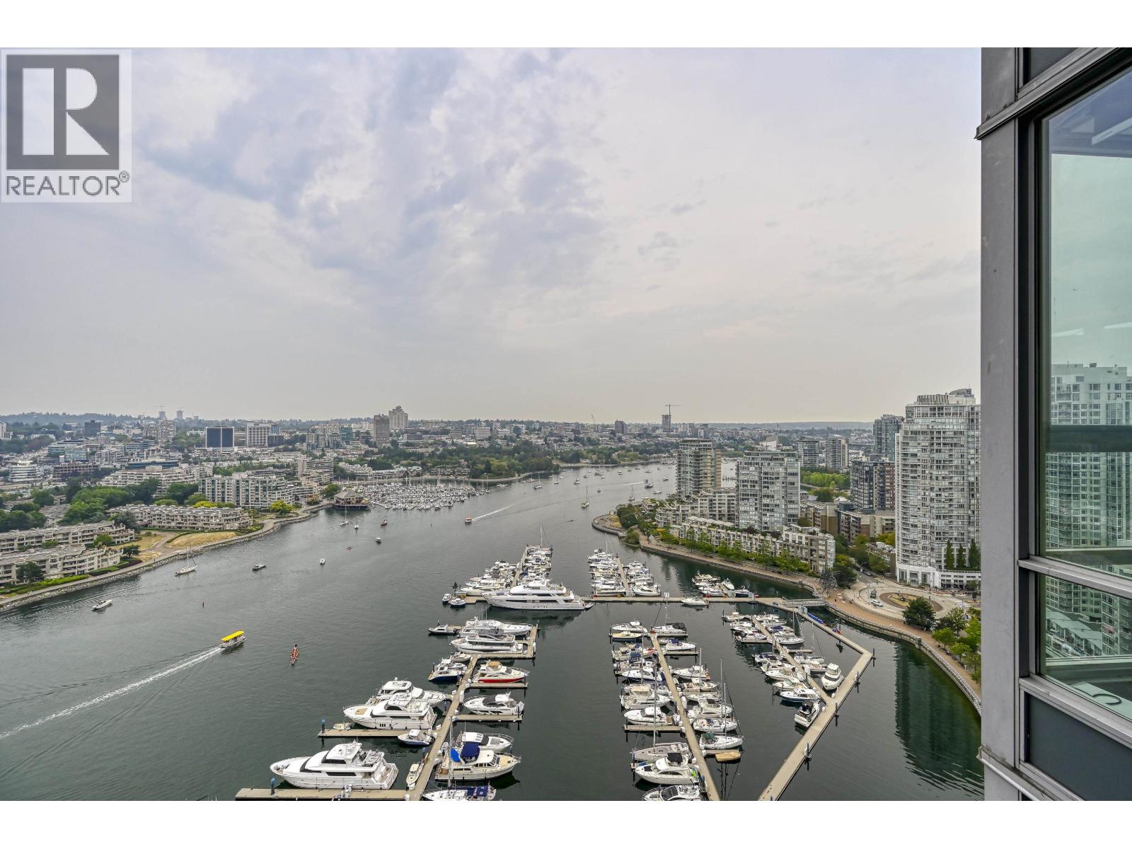 3307 1033 Marinaside Crescent, Vancouver, British Columbia V6Z 3A3 - Photo 34 - R3067196