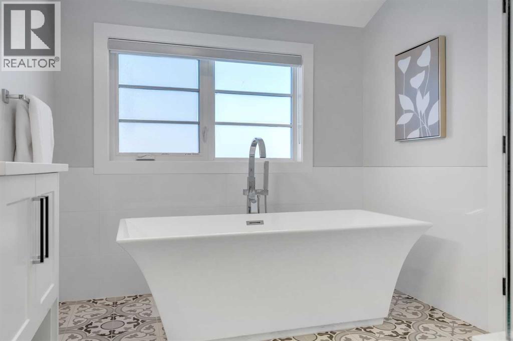 2337 27 Avenue Nw, Calgary, Alberta  T2M 2J8 - Photo 24 - A2266590