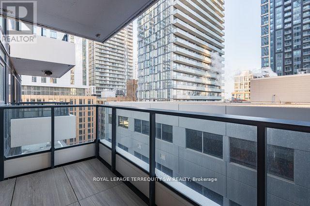 1508 - 38 Widmer Street, Toronto, Ontario  M5V 0P7 - Photo 25 - C12389252