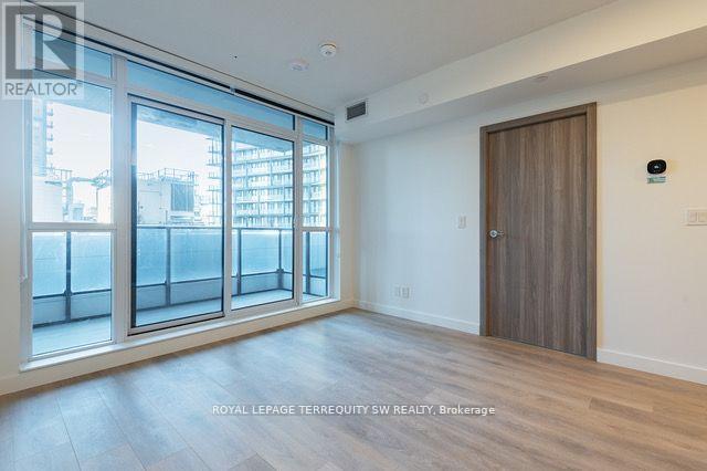 1508 - 38 Widmer Street, Toronto, Ontario  M5V 0P7 - Photo 13 - C12389252