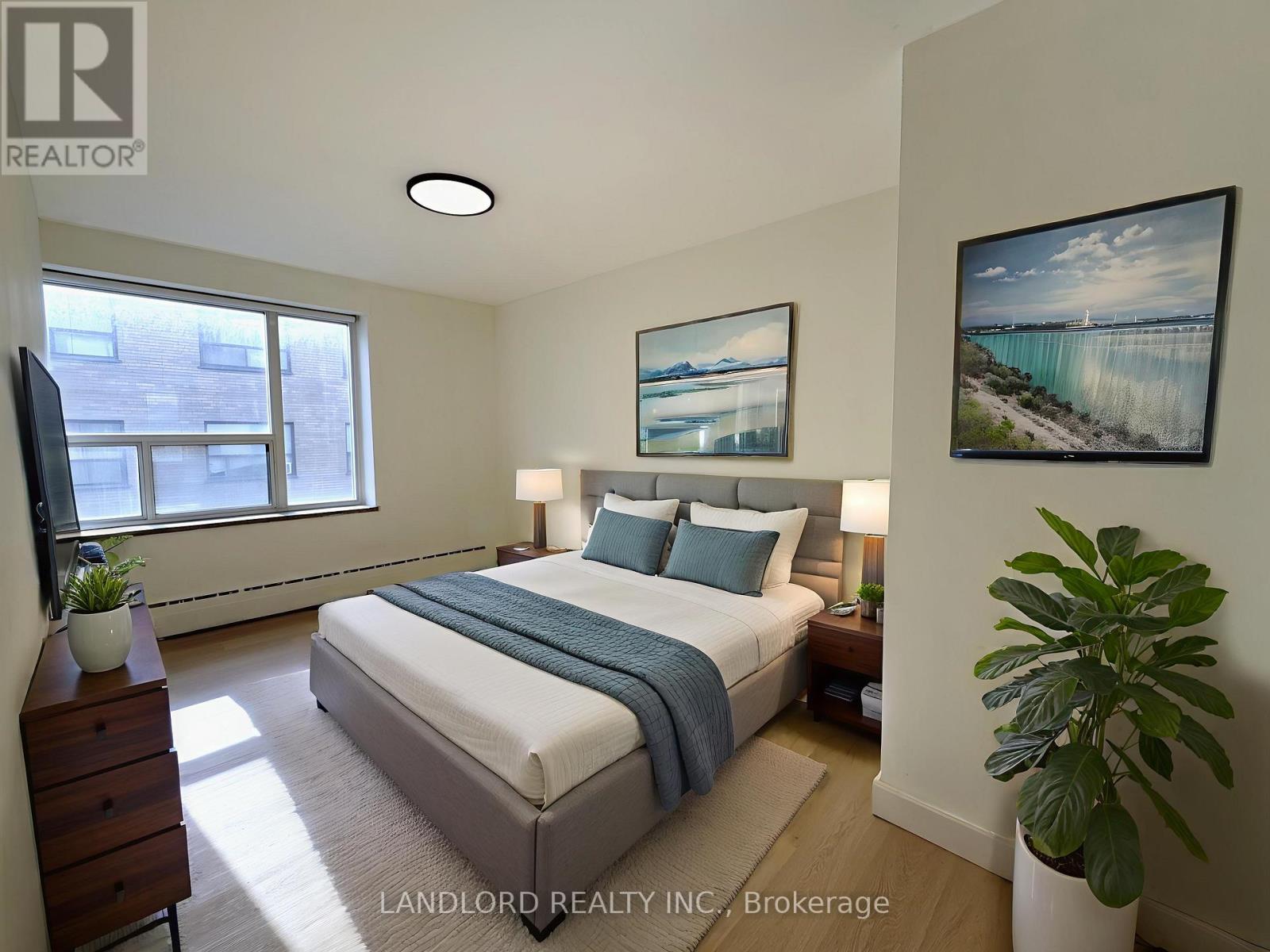 408 - 420 Eglinton Avenue E, Toronto, Ontario  M4P 1L8 - Photo 7 - C12442657