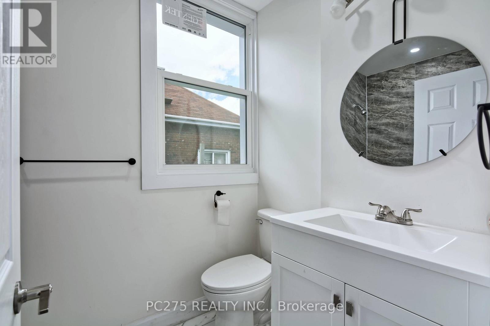 272 Vidal Street S, Sarnia, Ontario  N7T 2T7 - Photo 10 - X12543060