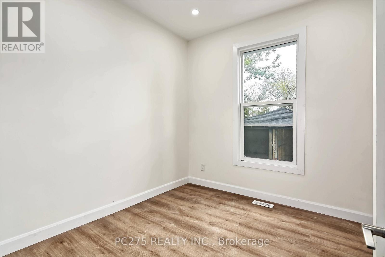 272 Vidal Street S, Sarnia, Ontario  N7T 2T7 - Photo 14 - X12543060