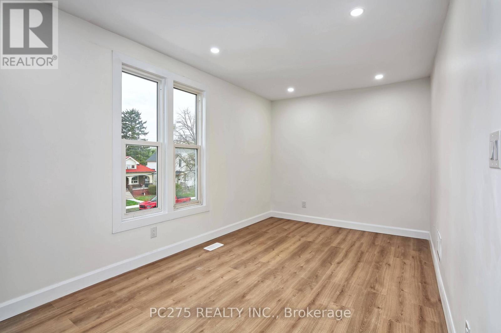 272 Vidal Street S, Sarnia, Ontario  N7T 2T7 - Photo 23 - X12543060