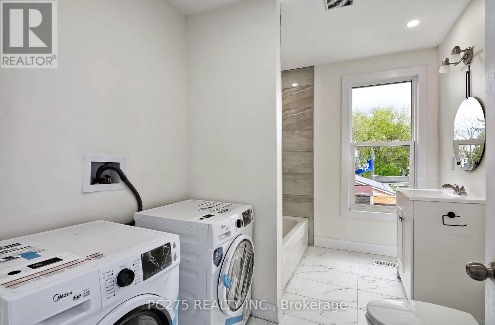 272 Vidal Street S, Sarnia, Ontario  N7T 2T7 - Photo 25 - X12543060