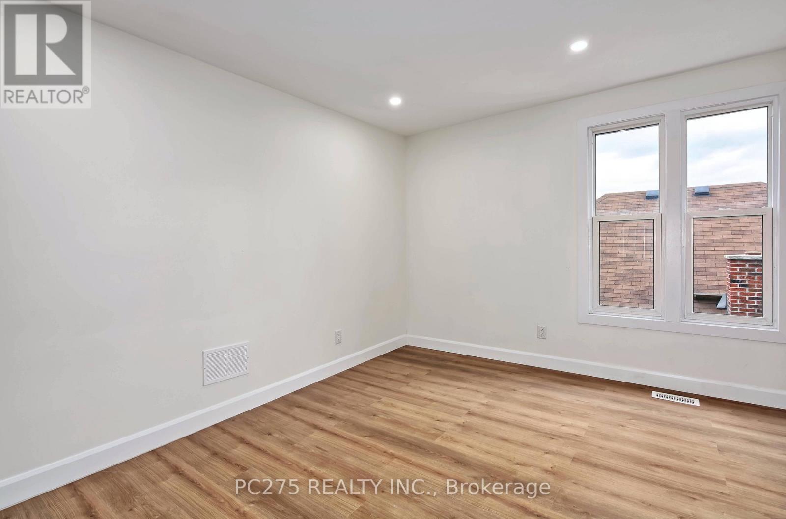 272 Vidal Street S, Sarnia, Ontario  N7T 2T7 - Photo 27 - X12543060