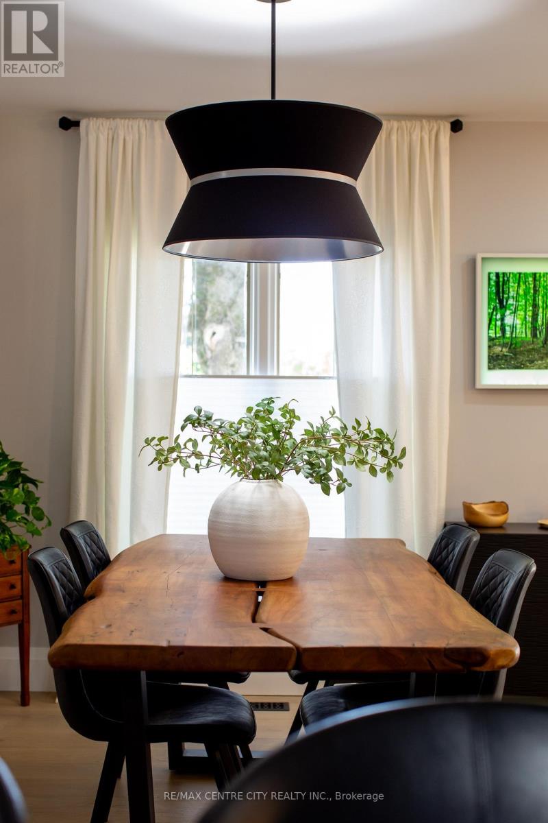 41 Milford Crescent, London North, Ontario  N5X 1A9 - Photo 12 - X12543076