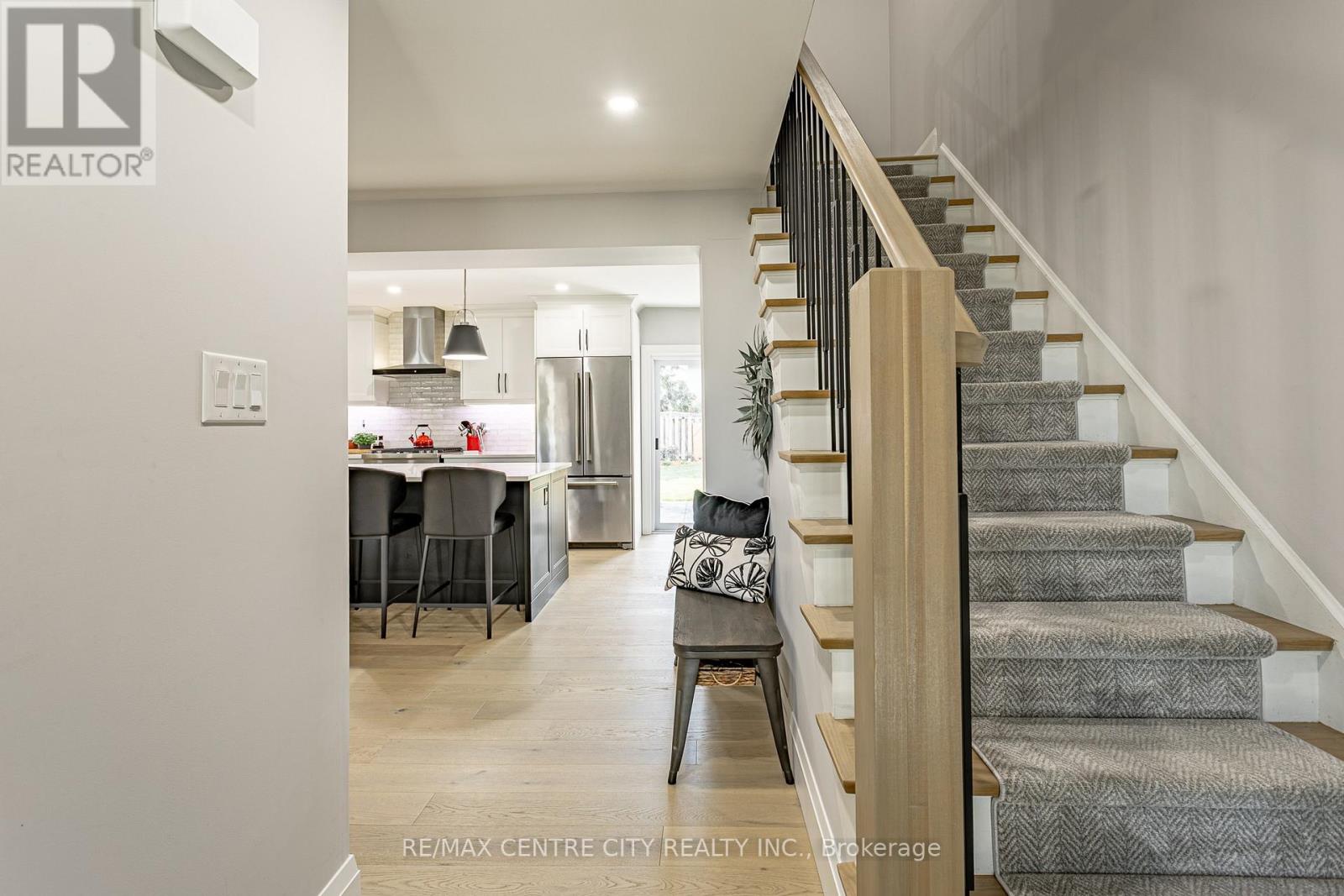 41 Milford Crescent, London North, Ontario  N5X 1A9 - Photo 25 - X12543076