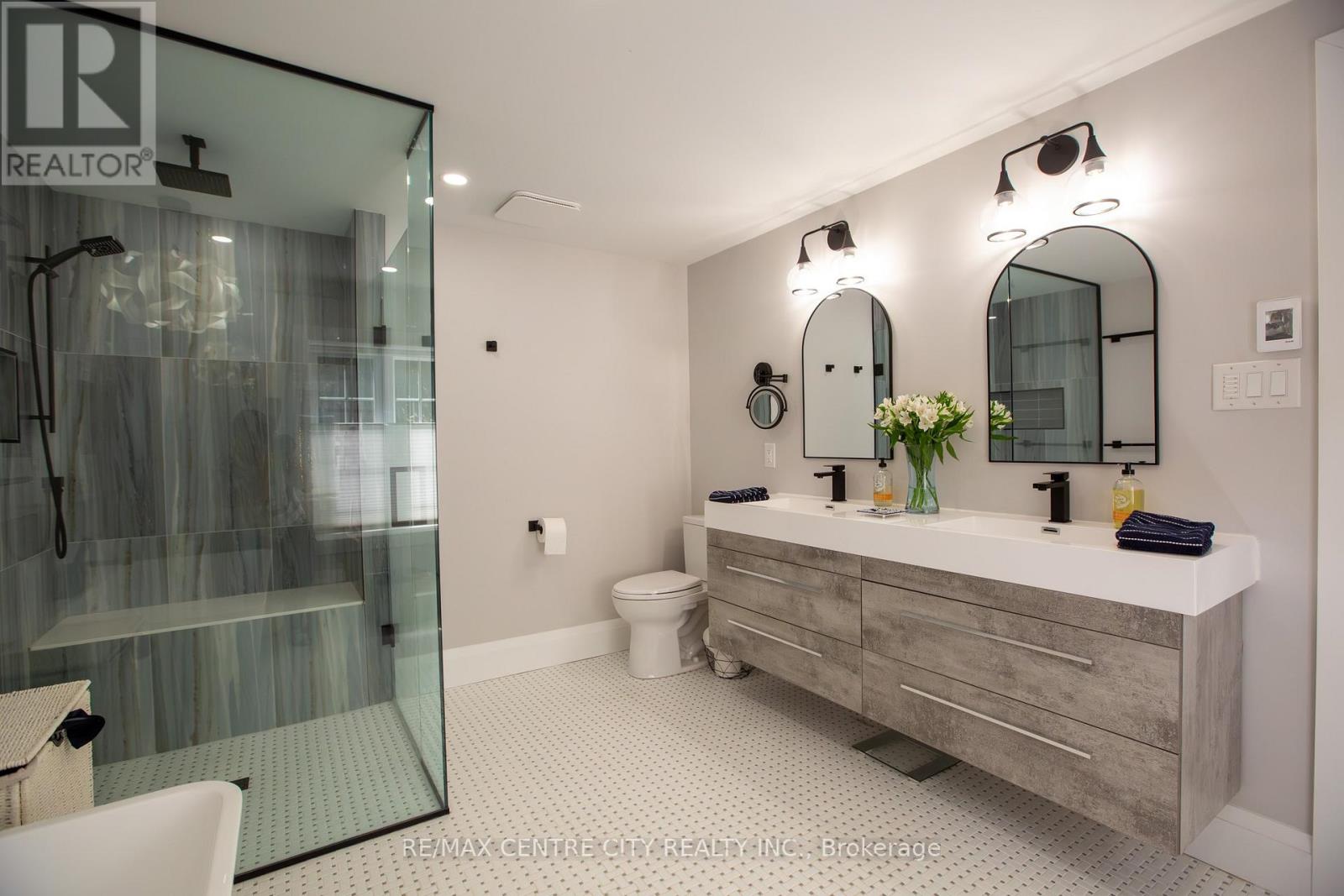 41 Milford Crescent, London North, Ontario  N5X 1A9 - Photo 32 - X12543076