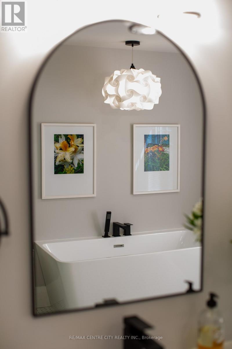 41 Milford Crescent, London North, Ontario  N5X 1A9 - Photo 34 - X12543076