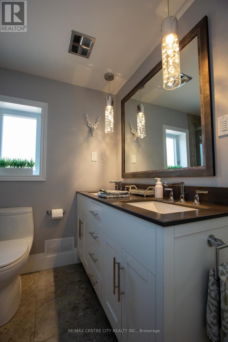 41 Milford Crescent, London North, Ontario  N5X 1A9 - Photo 35 - X12543076