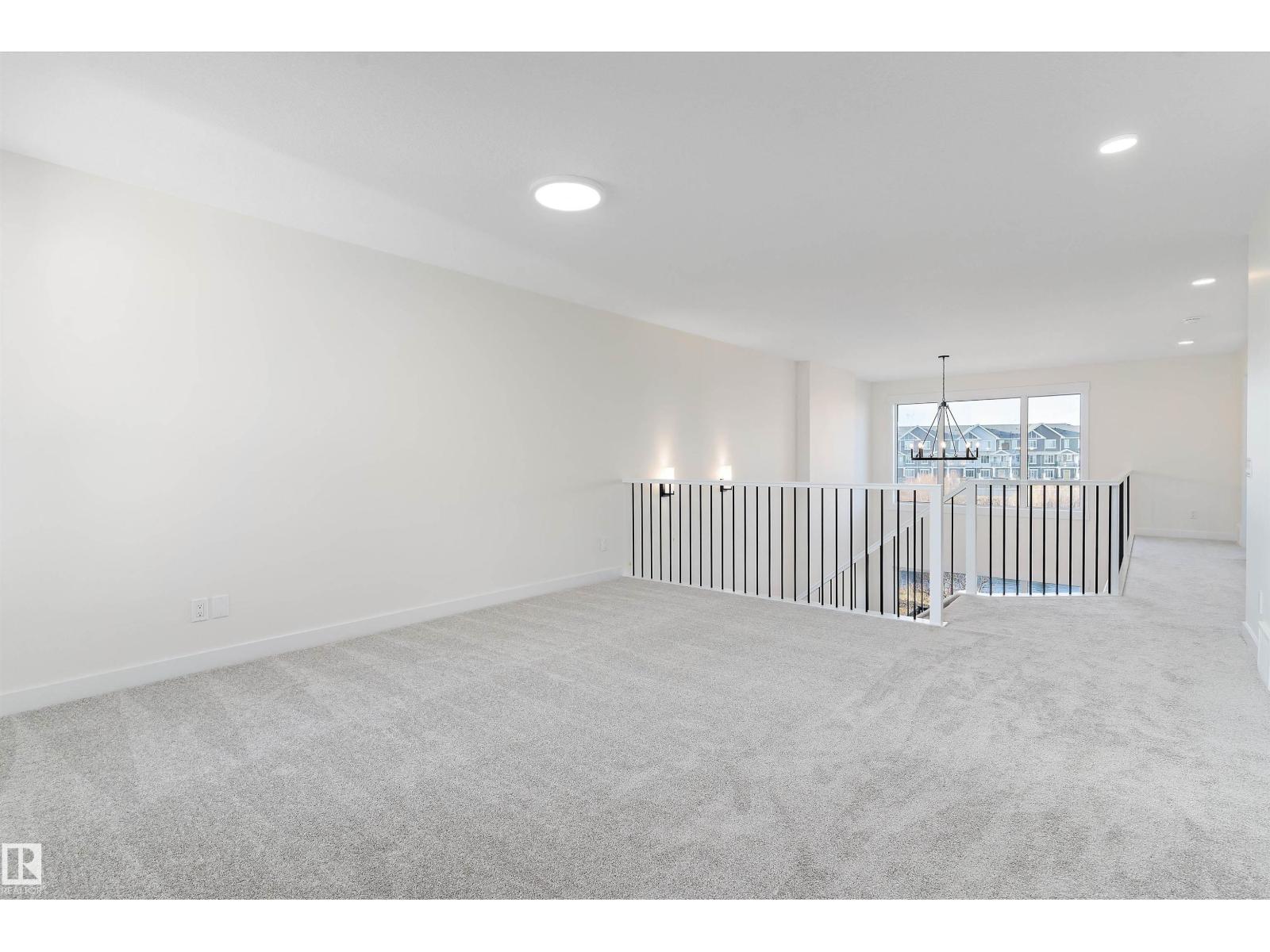 1084 Cristall Crescent Sw, Edmonton, Alberta  T6W 5S8 - Photo 34 - E4465646