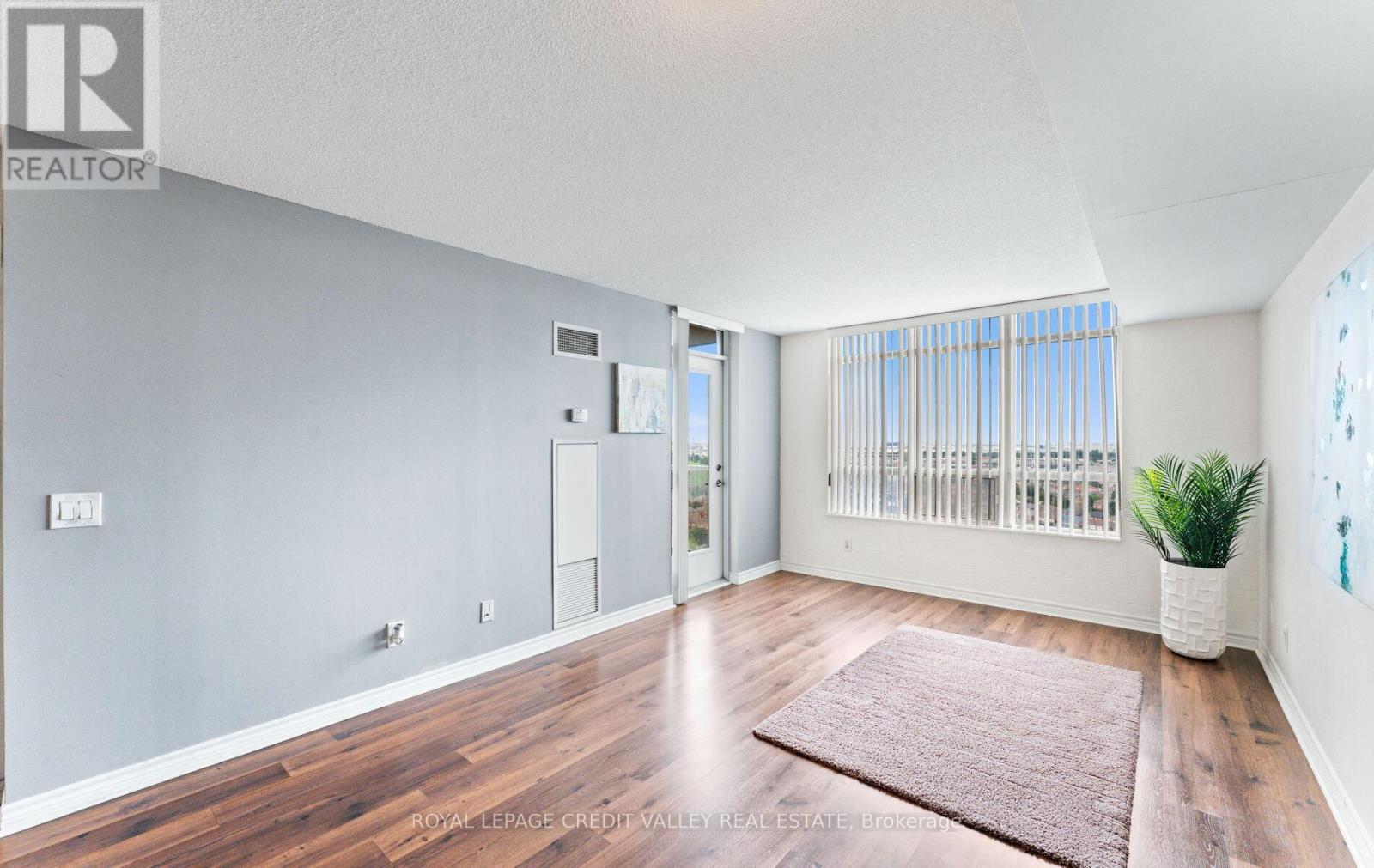 2023 - 700 Humberwood Boulevard Se, Toronto, Ontario  M9W 7J4 - Photo 16 - W12305049