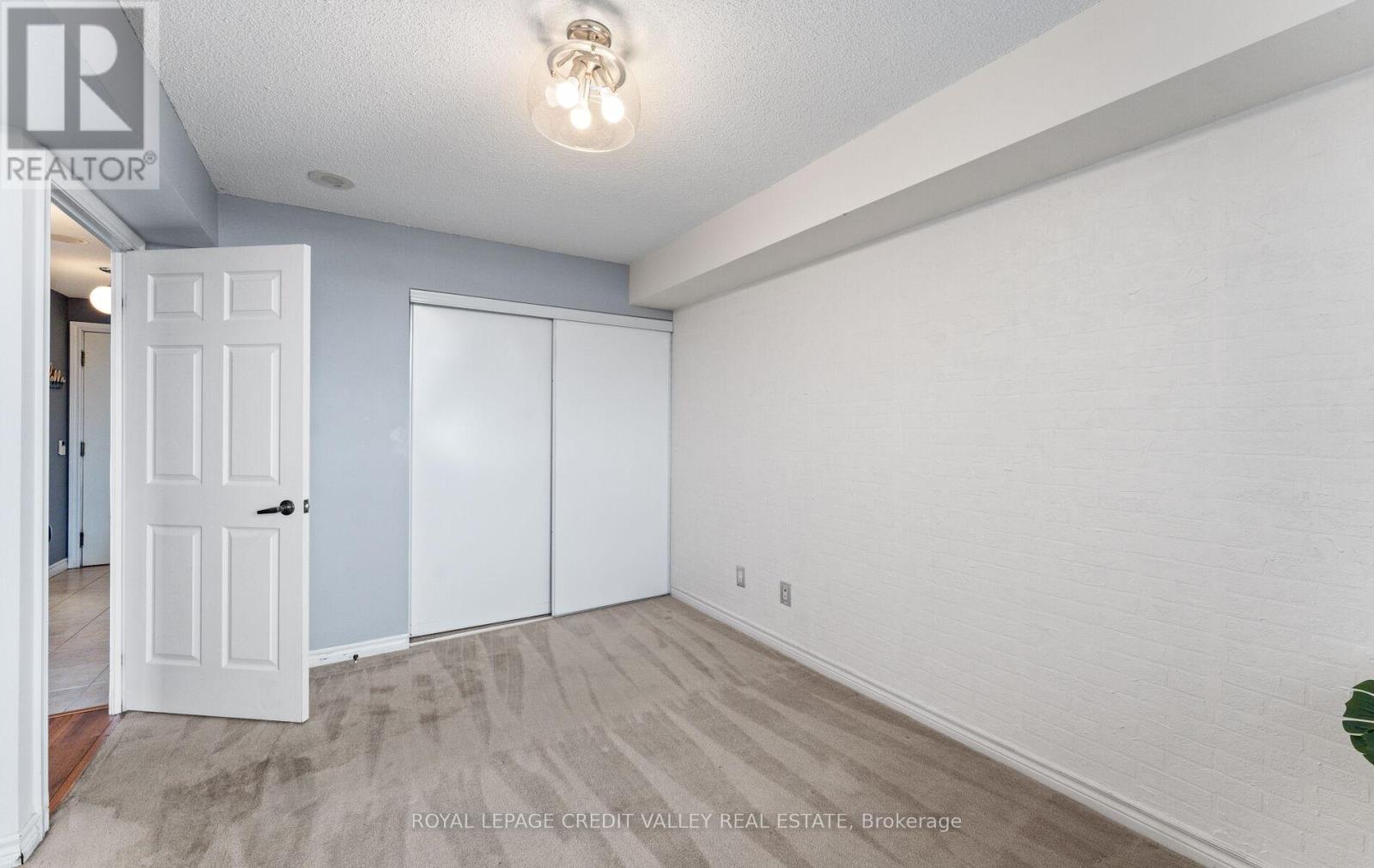 2023 - 700 Humberwood Boulevard Se, Toronto, Ontario  M9W 7J4 - Photo 29 - W12305049