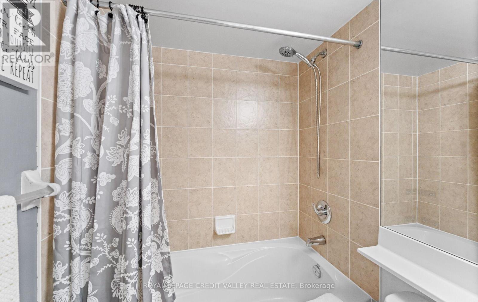 2023 - 700 Humberwood Boulevard Se, Toronto, Ontario  M9W 7J4 - Photo 38 - W12305049