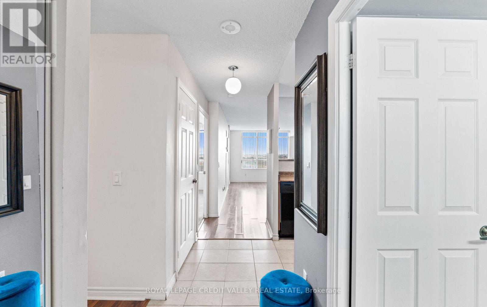 2023 - 700 Humberwood Boulevard Se, Toronto, Ontario  M9W 7J4 - Photo 10 - W12305049