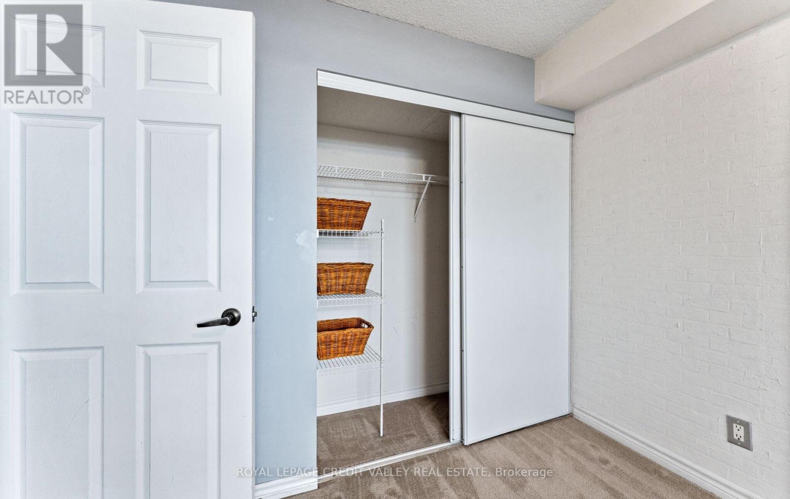 2023 - 700 Humberwood Boulevard Se, Toronto, Ontario  M9W 7J4 - Photo 31 - W12305049