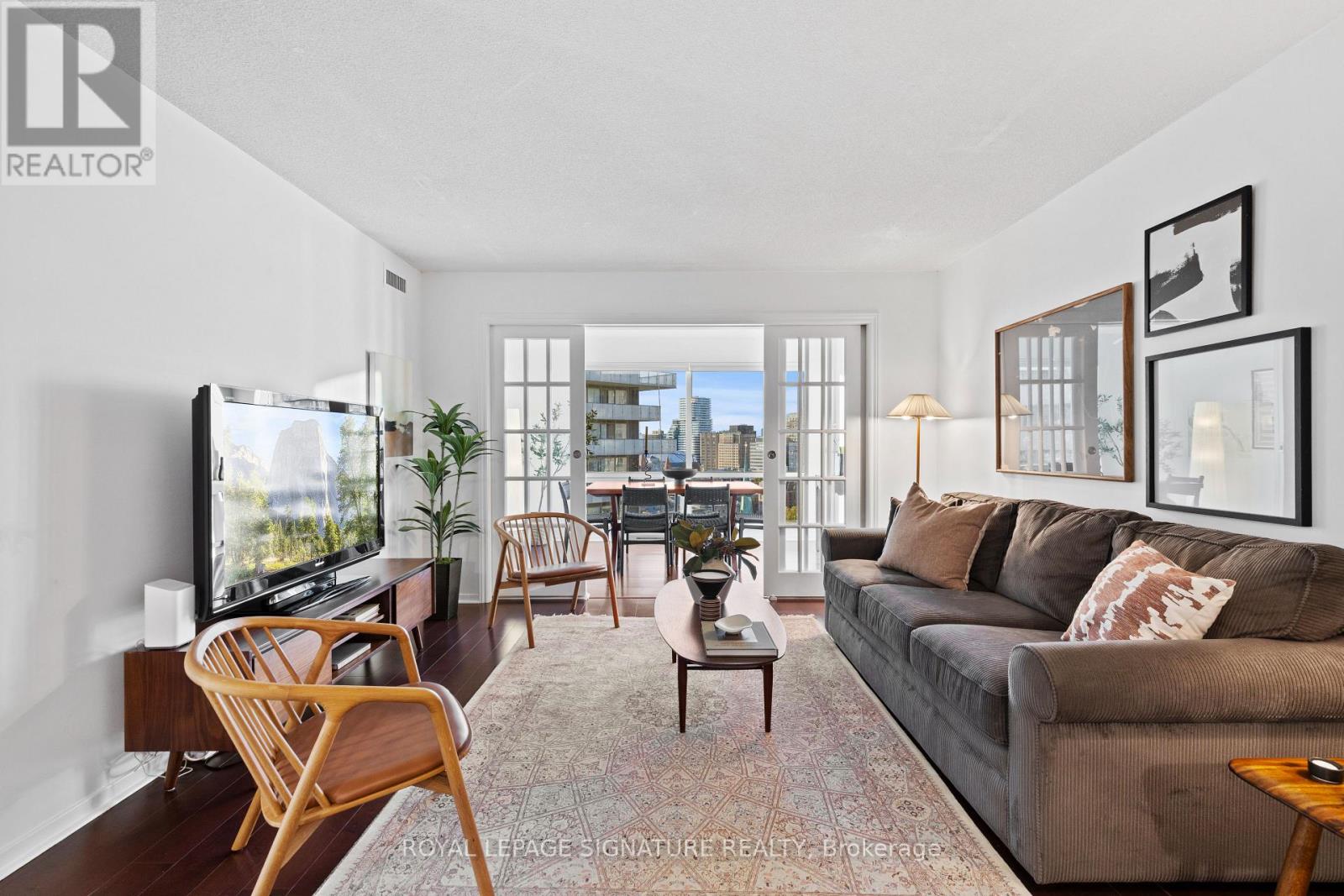 1815 - 1001 Bay Street, Toronto, Ontario  M5S 3A6 - Photo 7 - C12512676