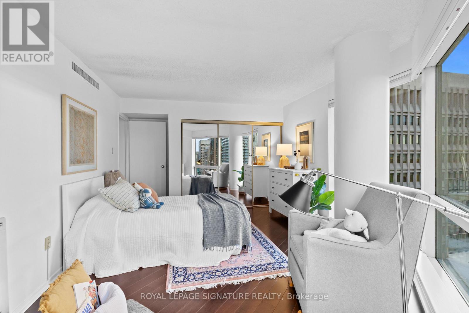 1815 - 1001 Bay Street, Toronto, Ontario  M5S 3A6 - Photo 26 - C12512676