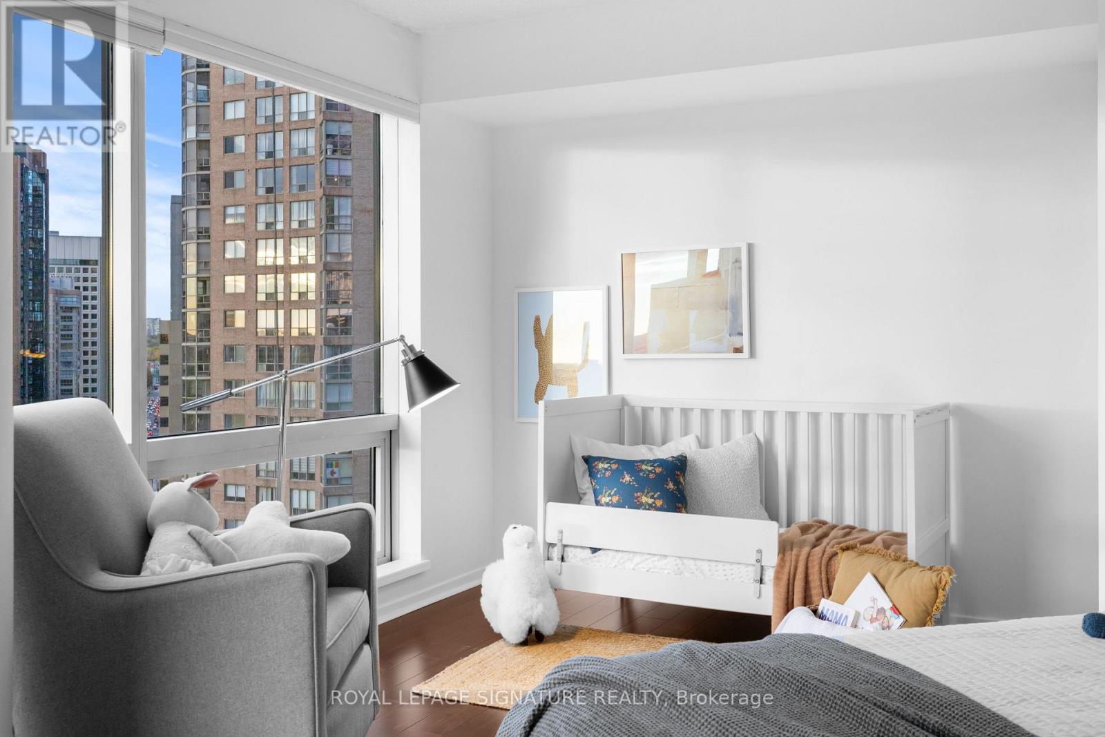 1815 - 1001 Bay Street, Toronto, Ontario  M5S 3A6 - Photo 29 - C12512676