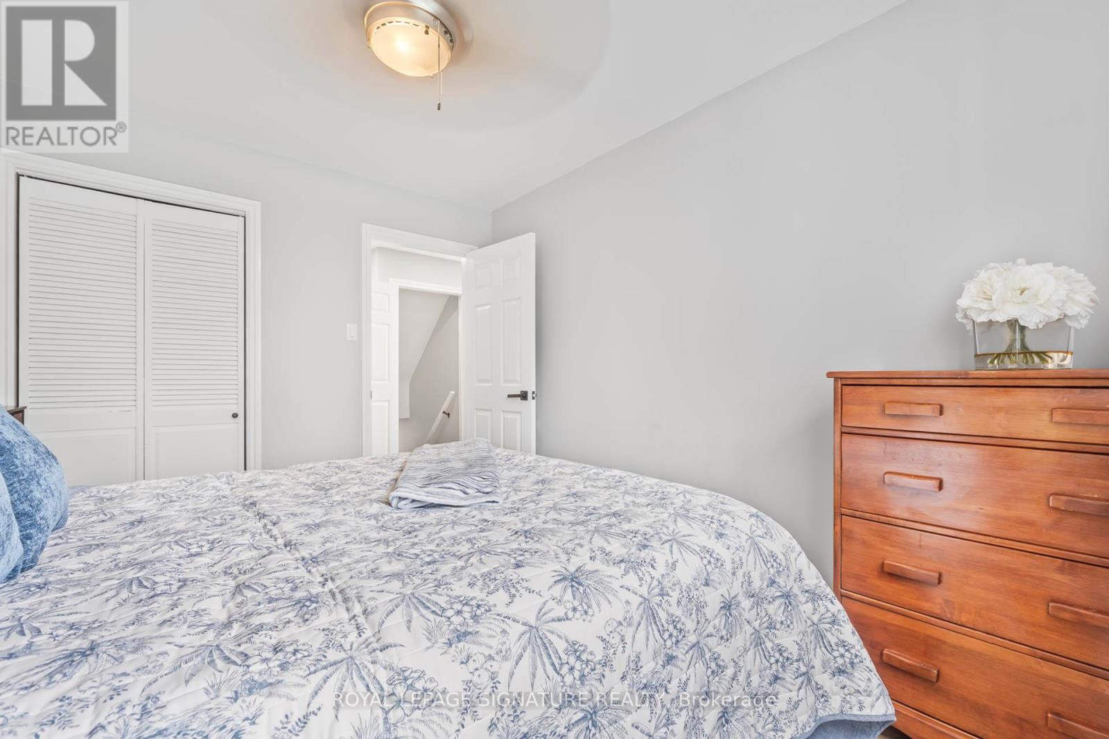 9 Faludon Drive, Halton Hills, Ontario  L7G 1H6 - Photo 27 - W12542888