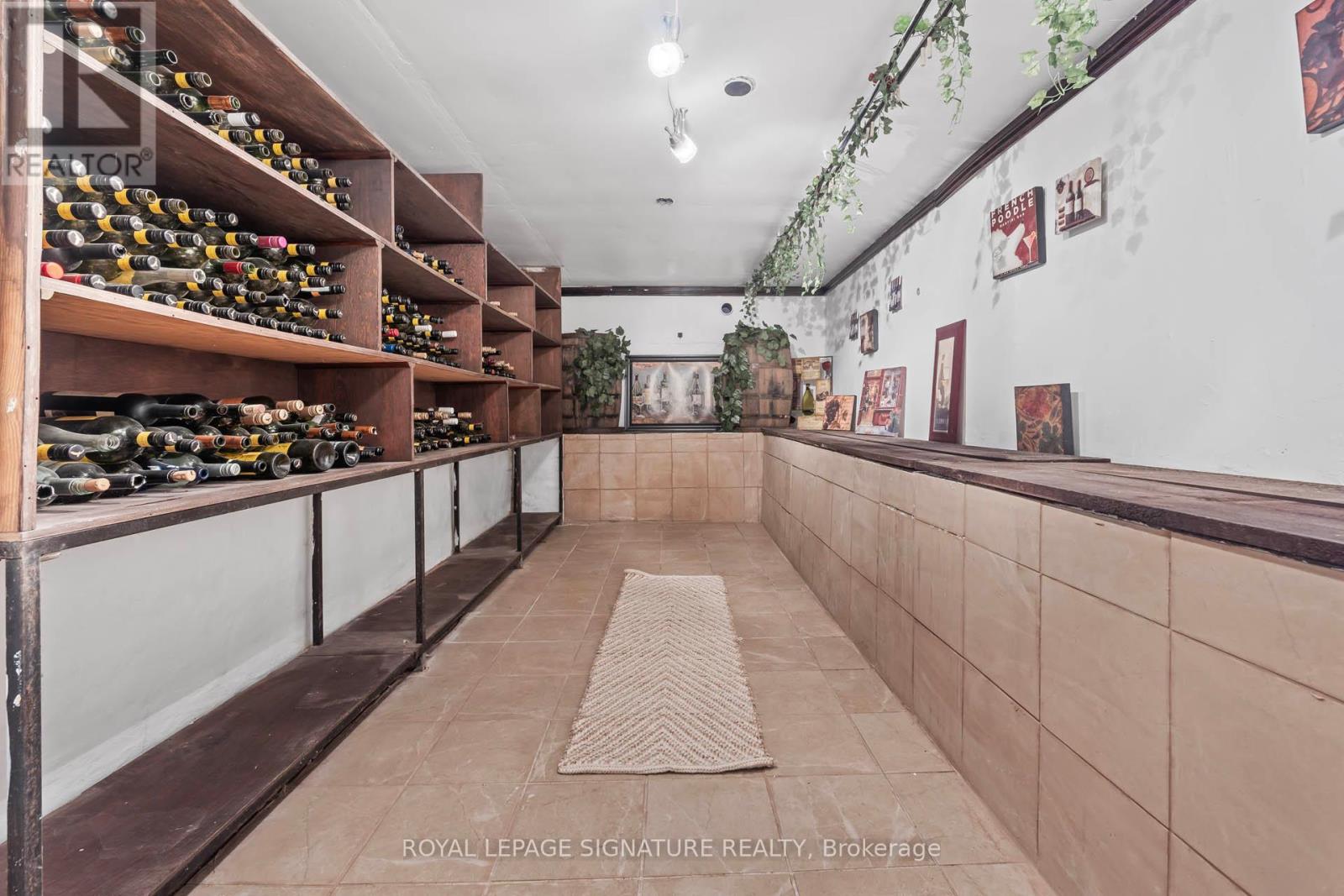 9 Faludon Drive, Halton Hills, Ontario  L7G 1H6 - Photo 34 - W12542888