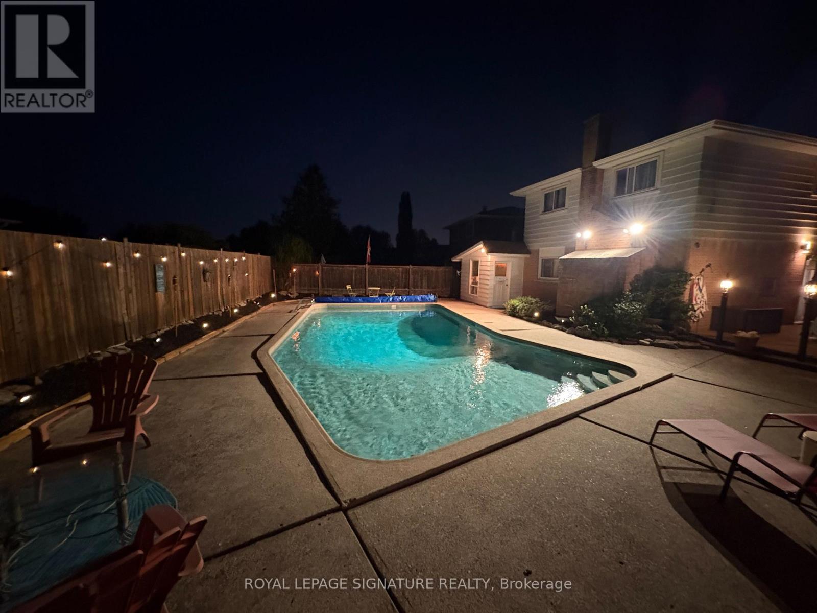 9 Faludon Drive, Halton Hills, Ontario  L7G 1H6 - Photo 41 - W12542888