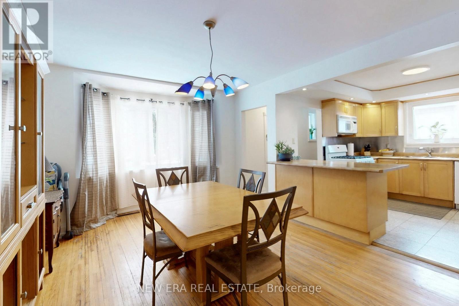 80 Renfield Street, Toronto, Ontario  M6M 4V7 - Photo 12 - W12542910
