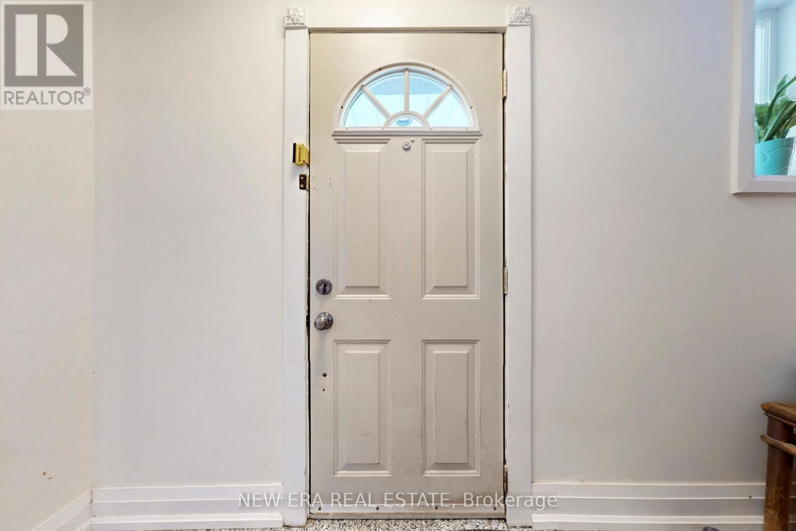 80 Renfield Street, Toronto, Ontario  M6M 4V7 - Photo 23 - W12542910