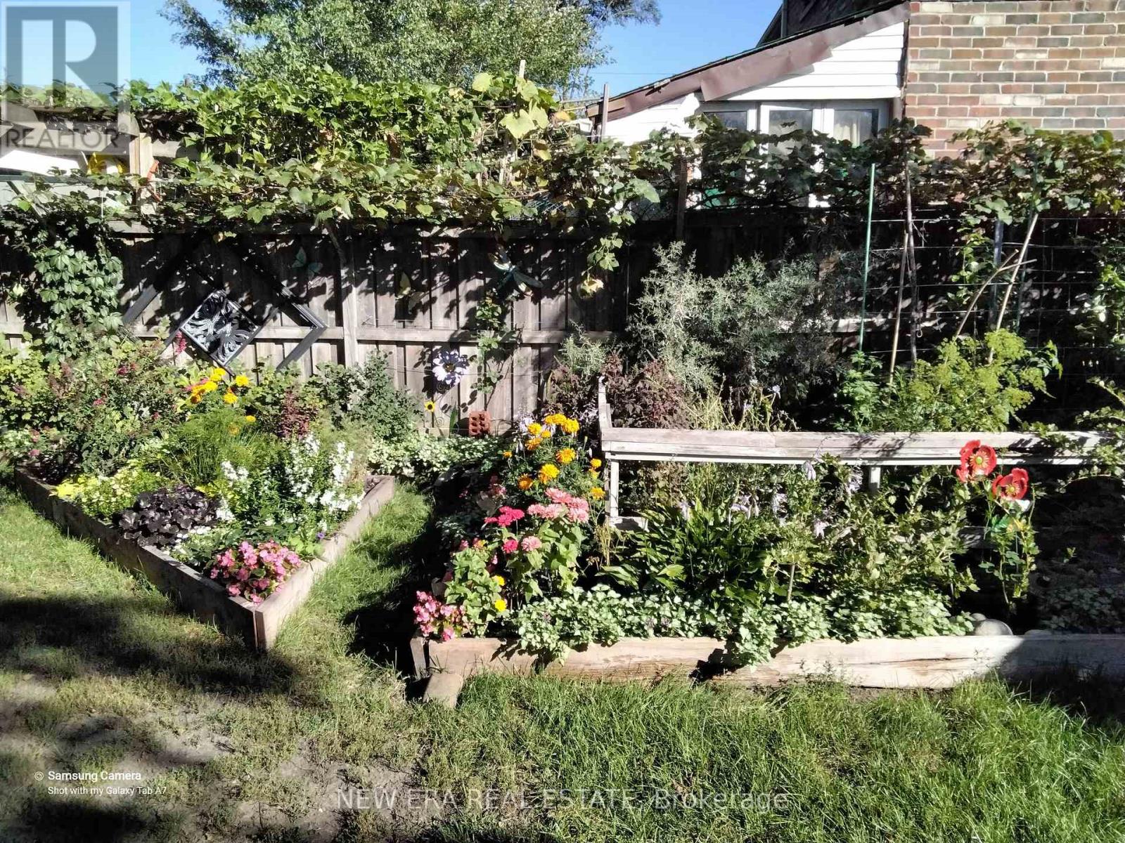 80 Renfield Street, Toronto, Ontario  M6M 4V7 - Photo 49 - W12542910