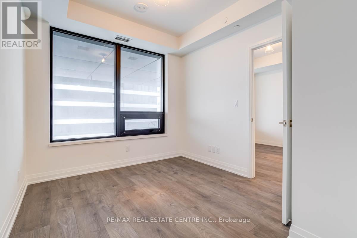 2408 - 4015 The Exchange, Mississauga, Ontario  L5B 0N9 - Photo 19 - W12542954