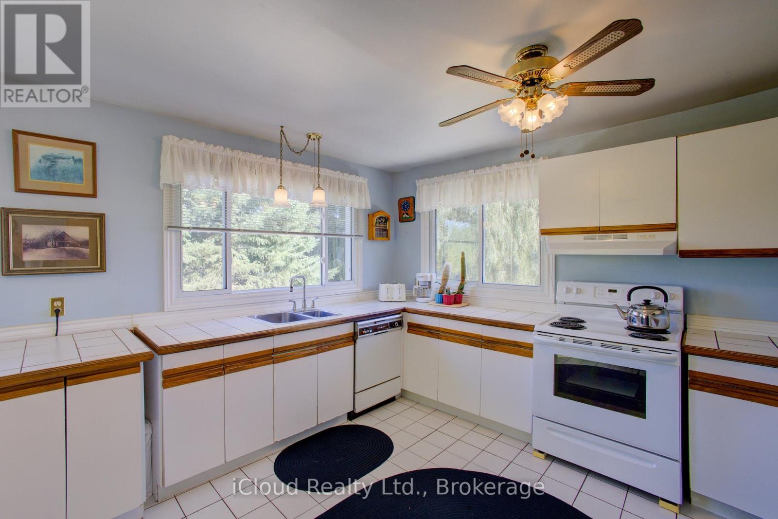 29 Grand View Road, Amaranth, Ontario  L9W 5L9 - Photo 15 - X12472952