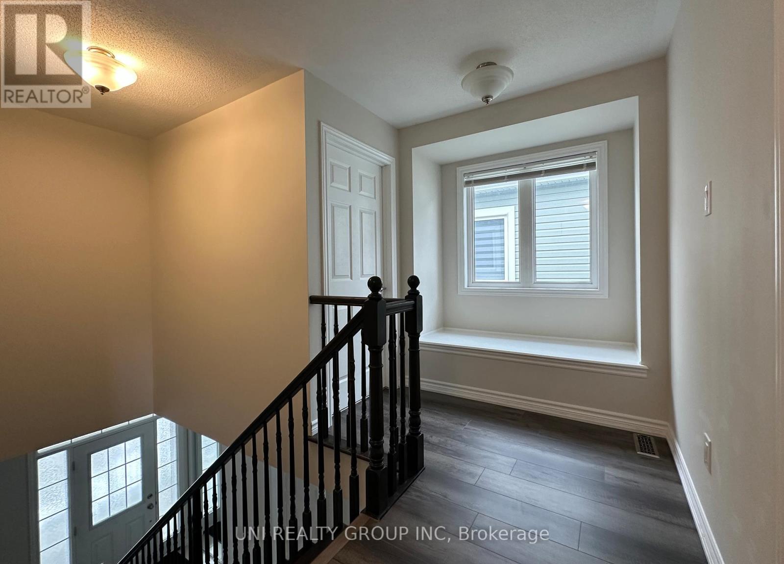 514 Honeylocust Avenue, Ottawa, Ontario  K2V 0K9 - Photo 17 - X12445528