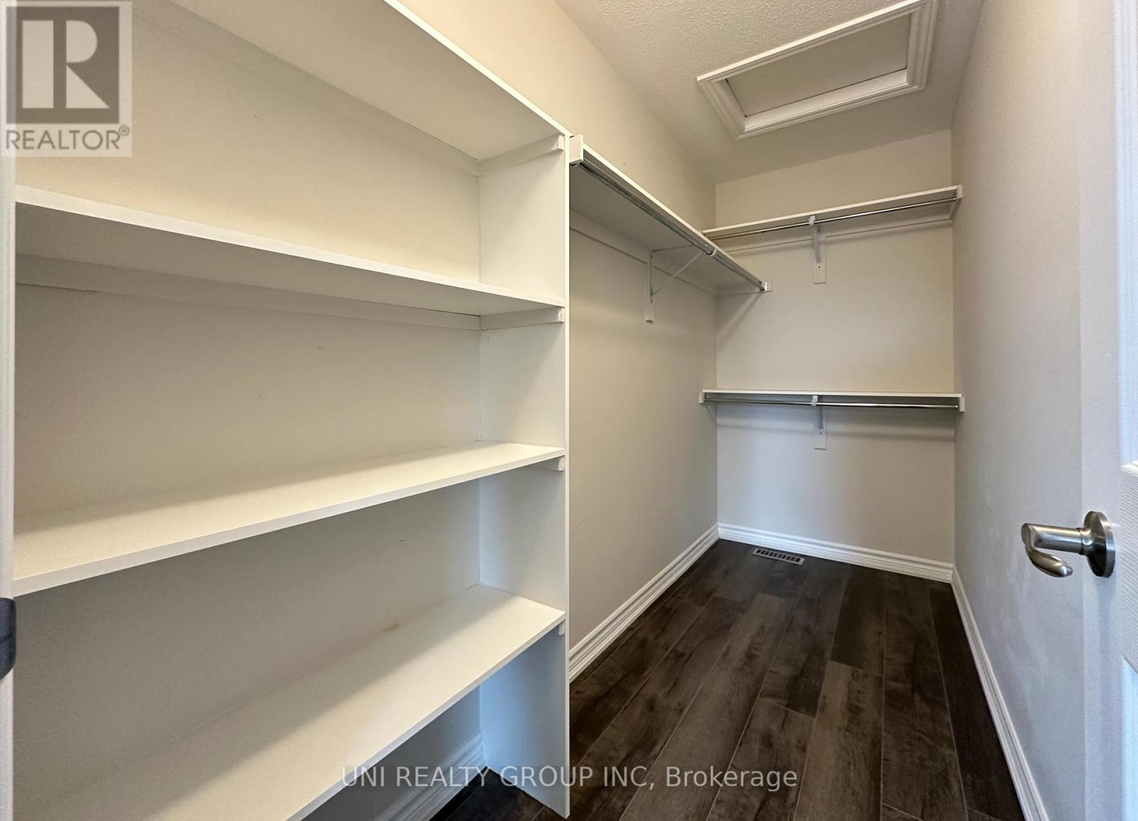 514 Honeylocust Avenue, Ottawa, Ontario  K2V 0K9 - Photo 22 - X12445528