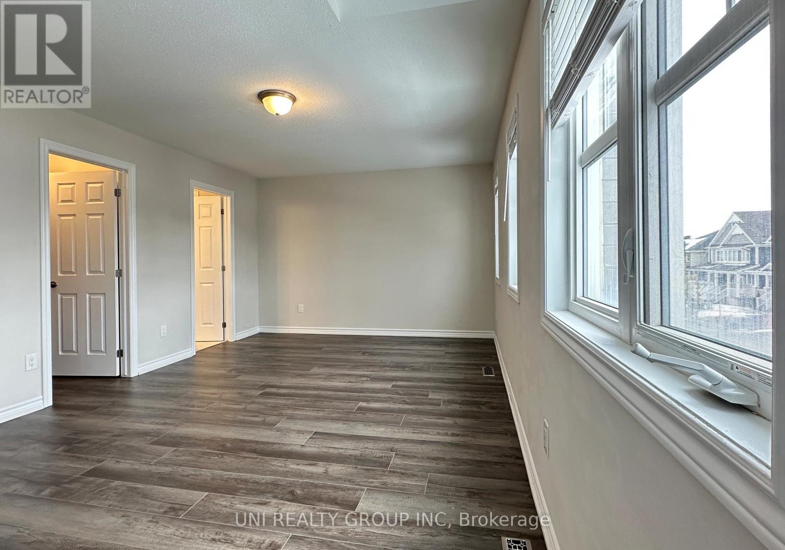 514 Honeylocust Avenue, Ottawa, Ontario  K2V 0K9 - Photo 20 - X12445528