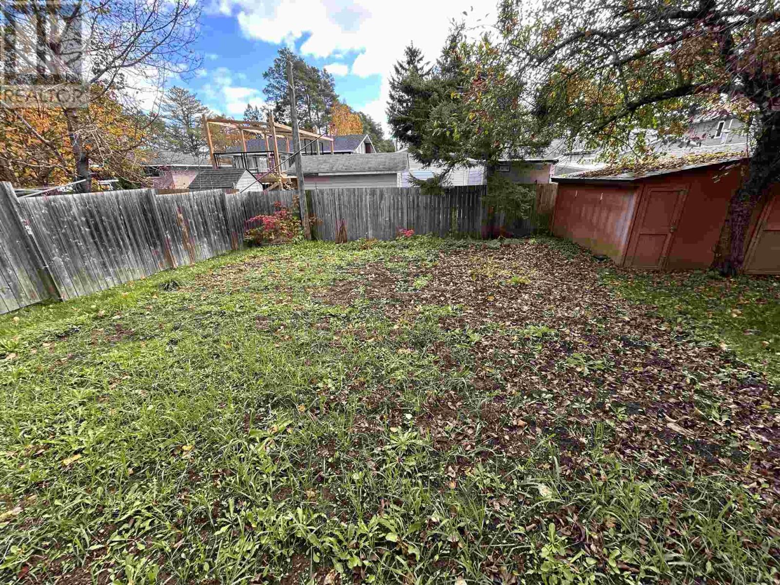 112 Willowdale St, Sault Ste. Marie, Ontario P6A 5Z4 - Photo 4 - SM253059