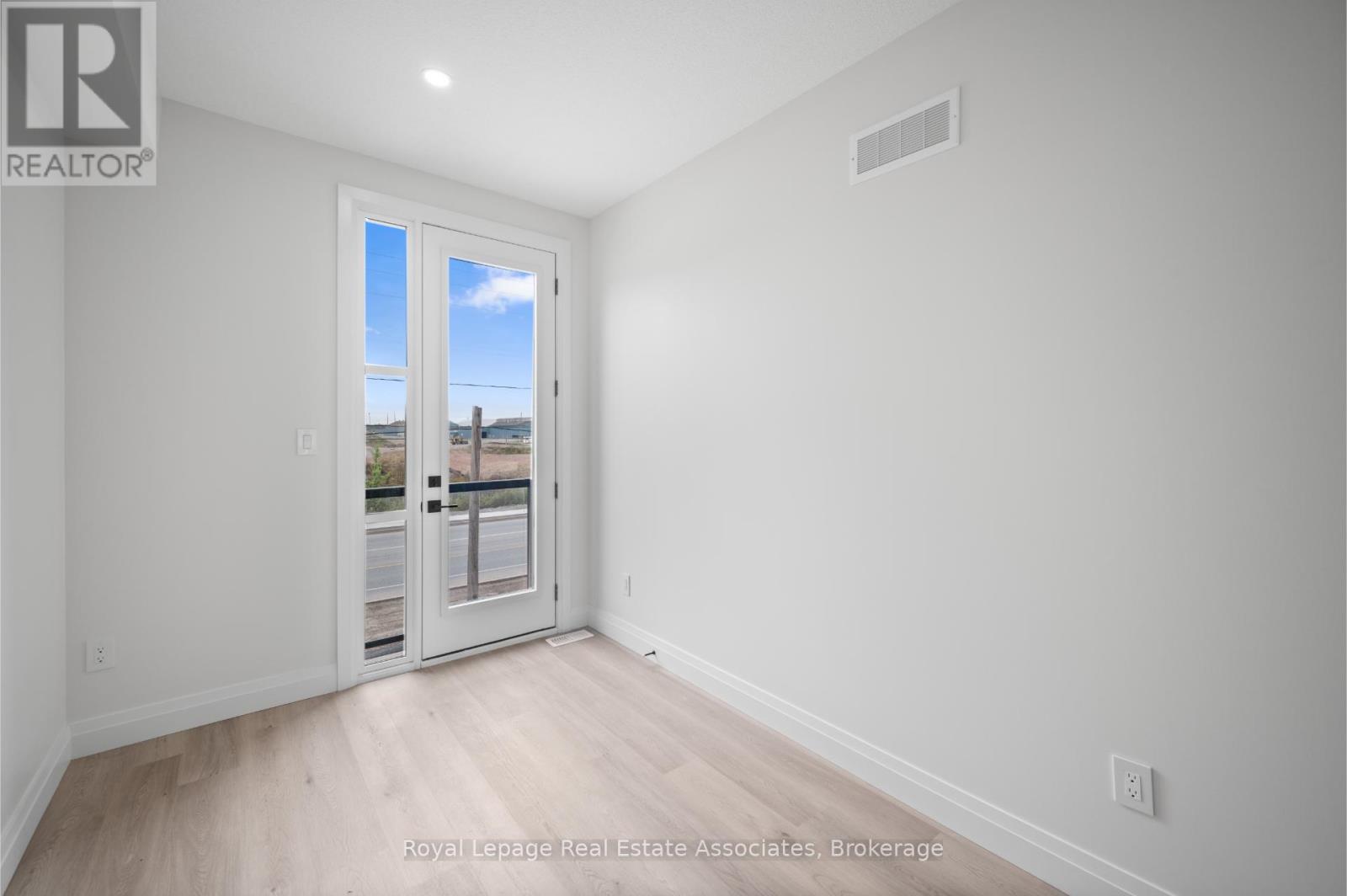 33 - 73 Warren Trail, Welland, Ontario  L3B 0N8 - Photo 12 - X12542964