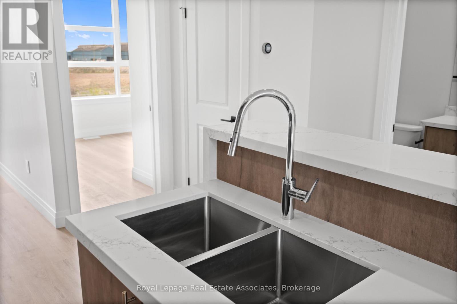 33 - 73 Warren Trail, Welland, Ontario  L3B 0N8 - Photo 8 - X12542964