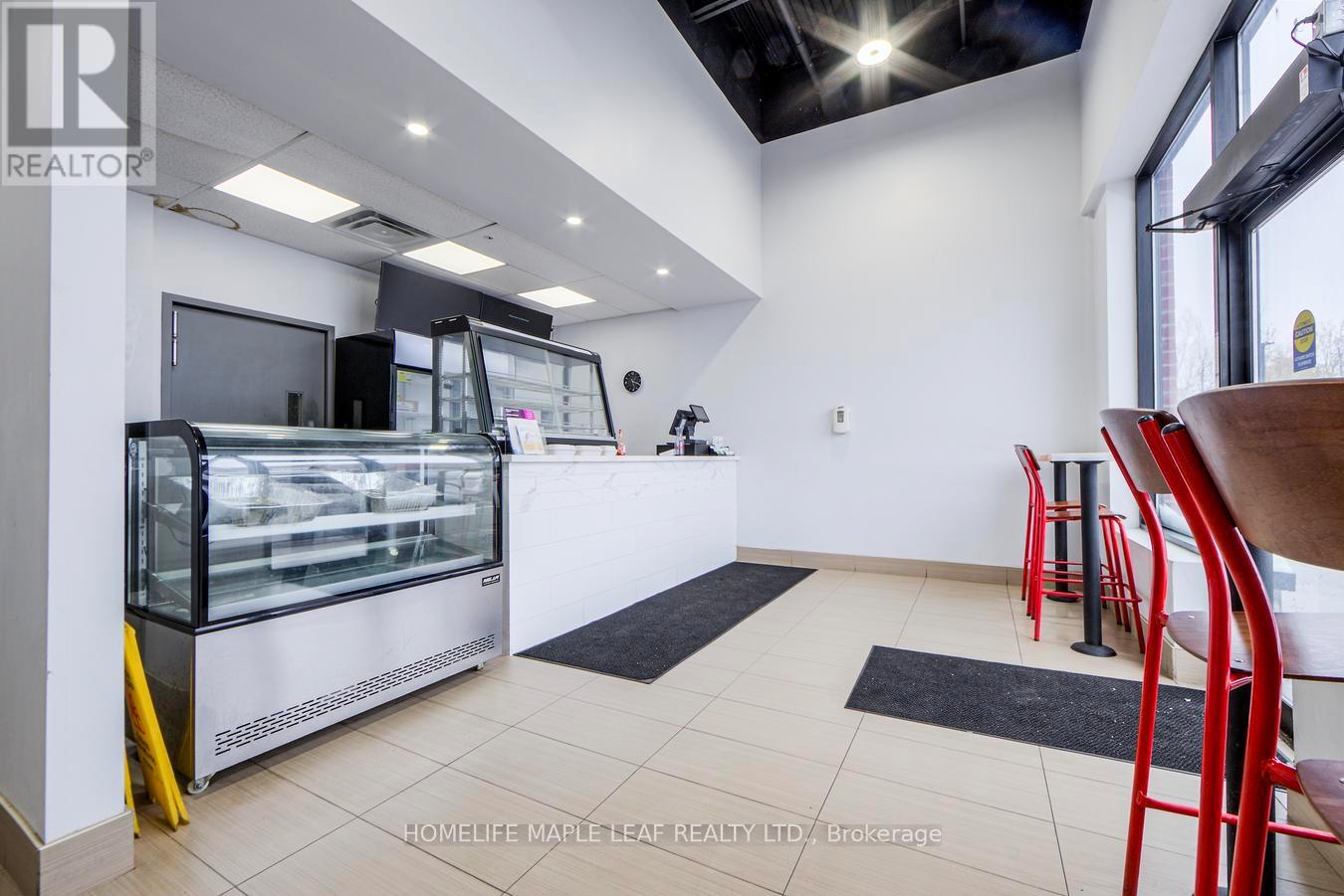 104 - 303 Col Phillips Drive, Shelburne, Ontario  L9V 3X7 - Photo 4 - X12542978