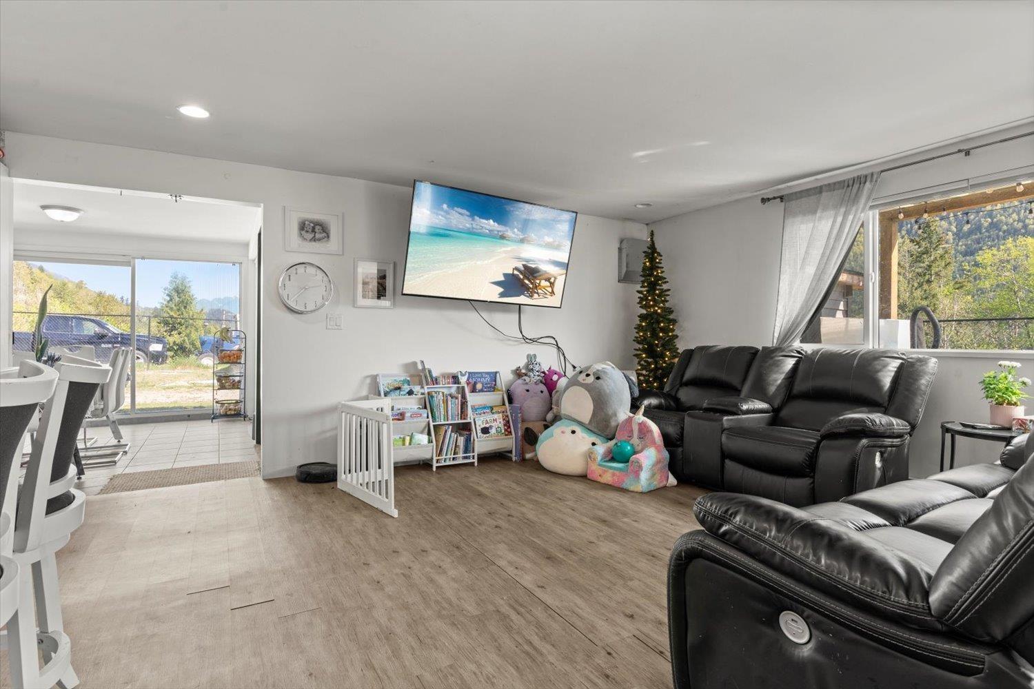 4495 Hirschman Road, Chilliwack River Valley, Sardis - Chwk River Valley, British Columbia  V2R 4R9 - Photo 7 - R3013100