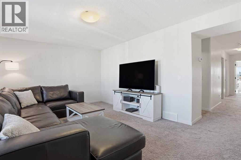 1925 Reunion Terrace Nw, Airdrie, Alberta  T4B 3W5 - Photo 25 - A2266103