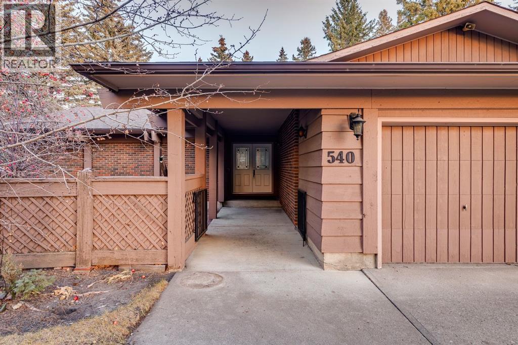 540 Lake Moraine Green Se, Calgary, Alberta  T2J 3A3 - Photo 12 - A2269328