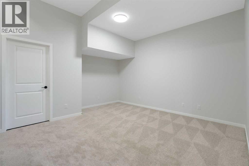 13 Creekview Manor Sw, Calgary, Alberta  T2X 5Y4 - Photo 36 - A2269434