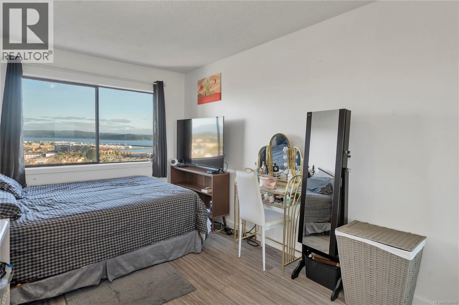 204 907 Cedar St, Campbell River, British Columbia  V9W 2W1 - Photo 11 - 1020411