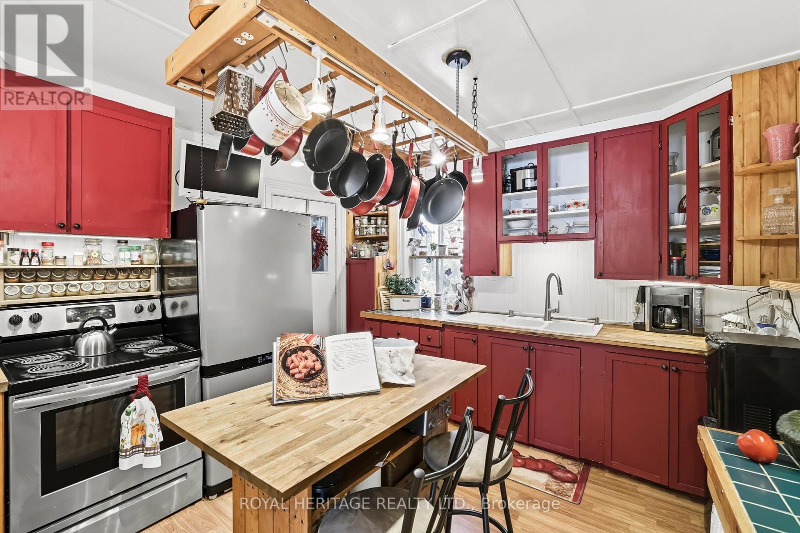 115 Elgin Street, Clarington, Ontario  L1C 3E6 - Photo 7 - E12404174