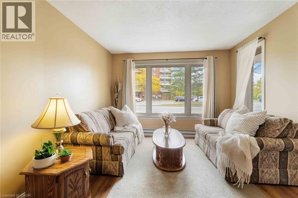 35 Nova Crescent Unit# 7, Welland, Ontario  L3C 6P8 - Photo 2 - 40788199